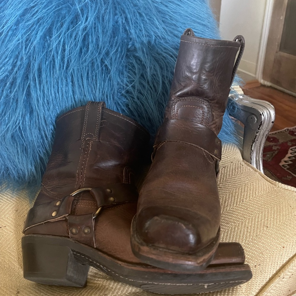 Frye motorcycle style, ( harness ), boots, Size 8.